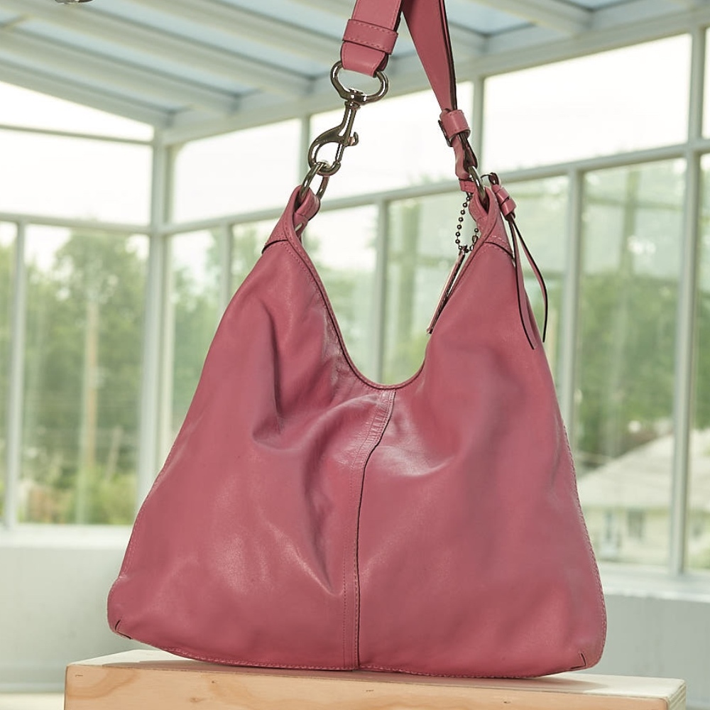 Coach Handbag - Picture 2 of 8